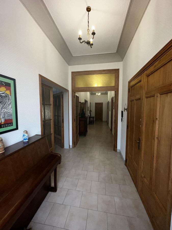 Appartement 4 A 8 Personnes, Spacieux De Standing Classe 4 Etoiles Nimes Exterior photo