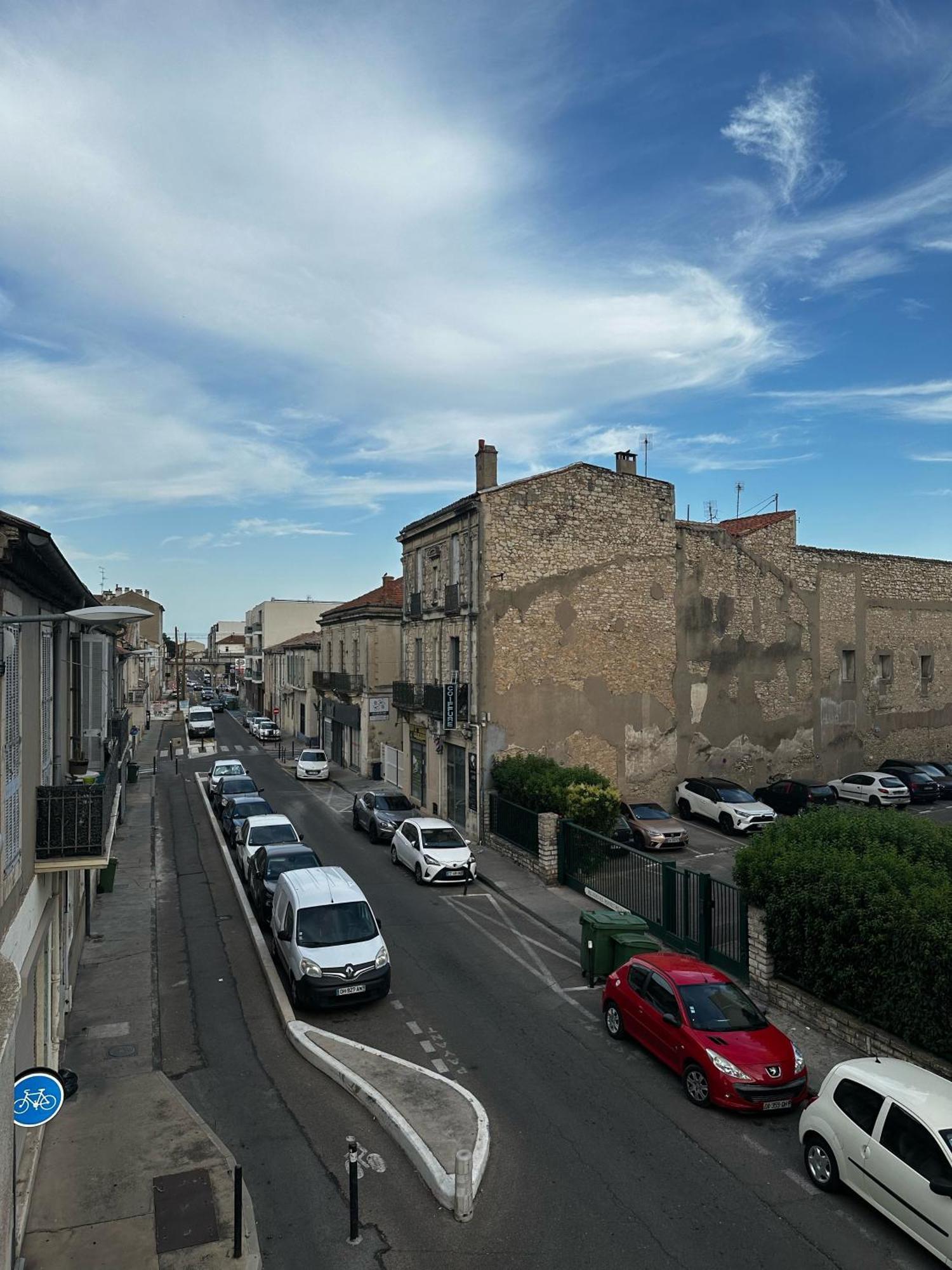 Appartement 4 A 8 Personnes, Spacieux De Standing Classe 4 Etoiles Nimes Exterior photo